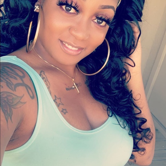 SOLD - Picture 3 of 4